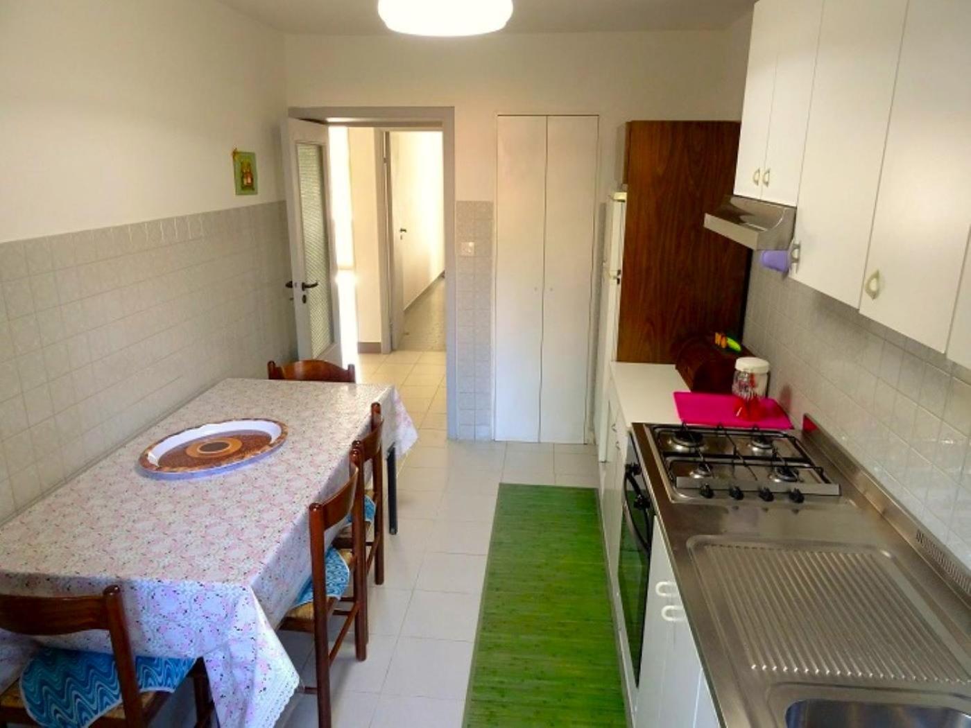 Patrizia - Vicino Al Centro, Con 3 Camere E Posto Auto 努马纳 外观 照片